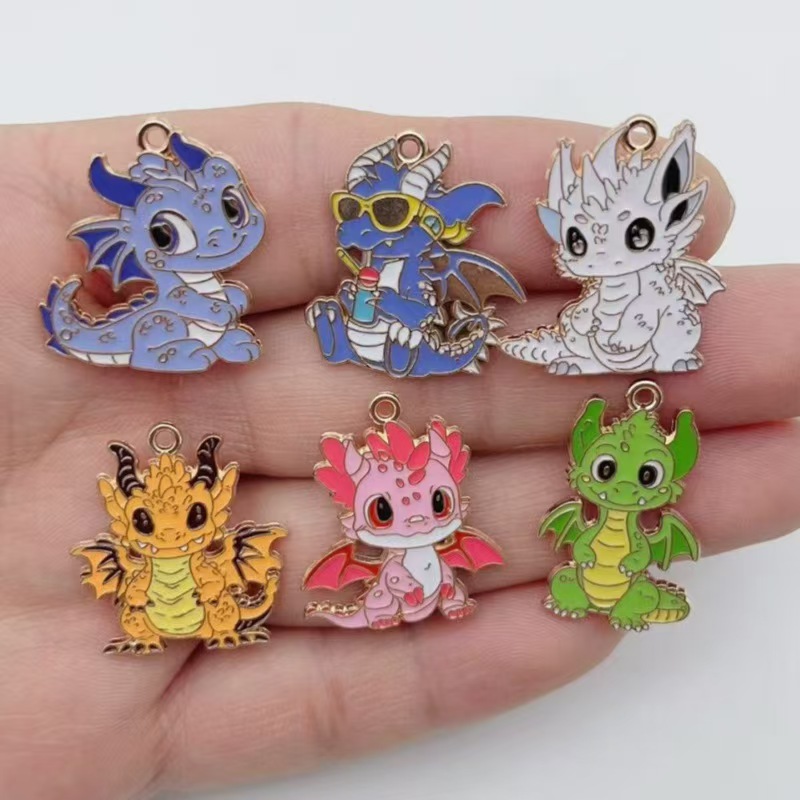 Earrings - 10 adet Kişiselleştirilmiş Küçük Uçan Ejderha