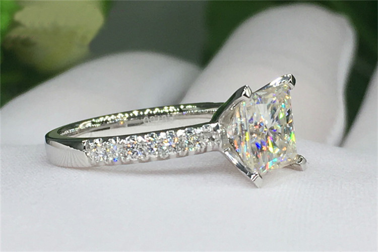 Özel Tasarım 10 Ayar Au417 Bey - Moissanite Engagement Ring 1 Carat incelemesi ve fiyatı