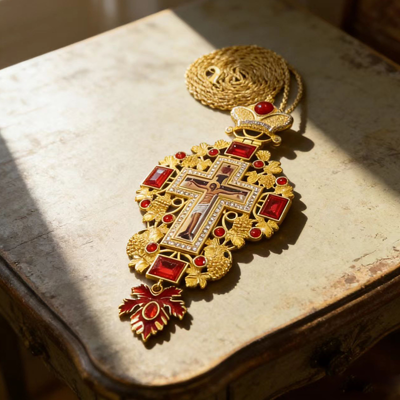 Yeni Premium Kırmızı Mücevherl - Cross Pendant Necklace Gold incelemesi ve fiyatı