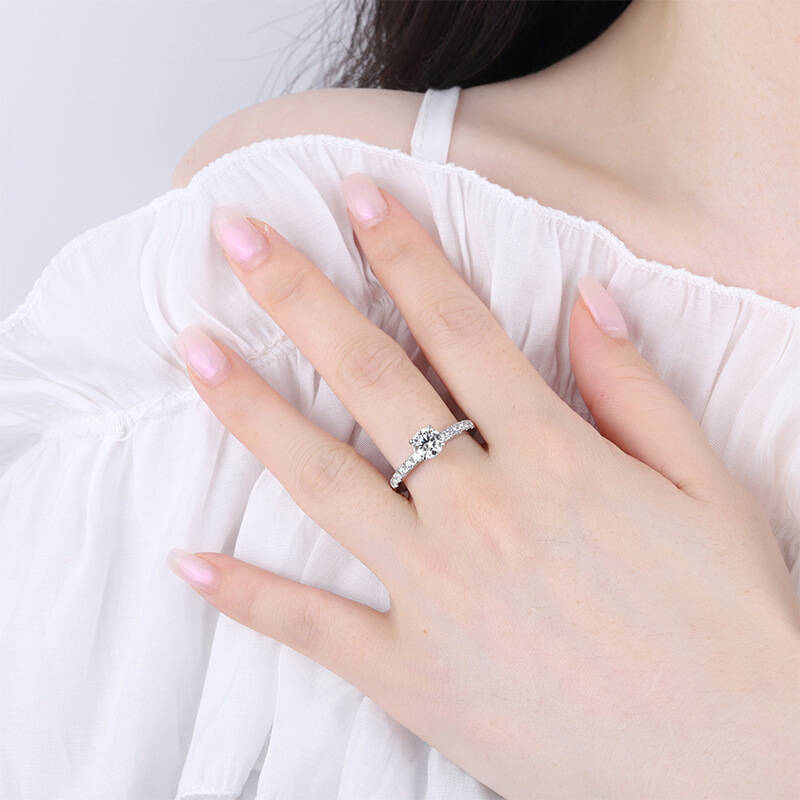 Klasik 1 Karat Mavi Renk Moiss - Moissanite Engagement Ring 1 Carat incelemesi ve fiyatı