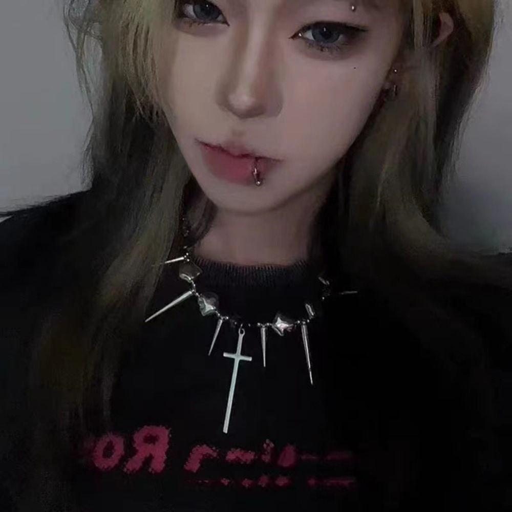 Y2k Alt Kültür Spike Çapraz Pe - Goth Punk Spike Choker incelemesi ve fiyatı
