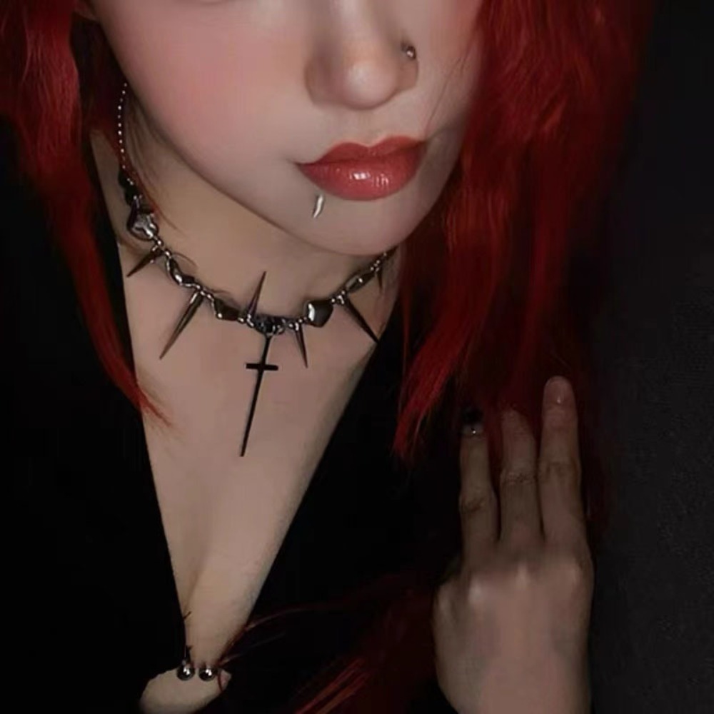Y2k Alt Kültür Spike Çapraz Pe - Goth Punk Spike Choker incelemesi ve fiyatı